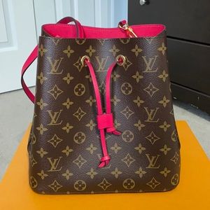 Louis Vuitton Neo Noe in Freesia
